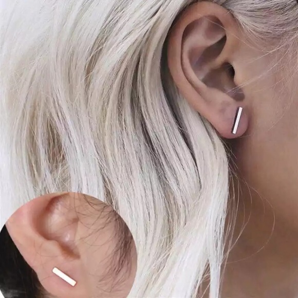 ‼️3/$30 Silver Lotus Flower & Bar Stud Earrings - Picture 3 of 4